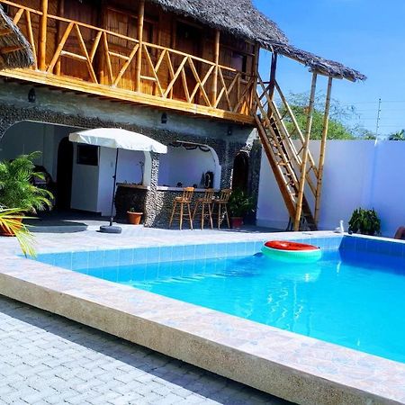 Hostal Villa Brisa バレニタ エクステリア 写真