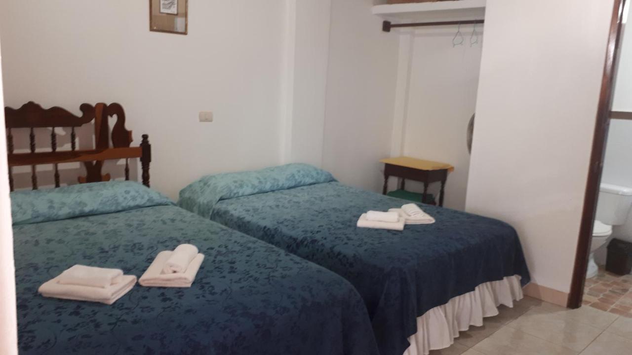 Hostal Villa Brisa バレニタ エクステリア 写真